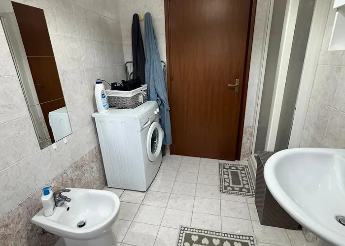 - Berretti Terrazzo Lejlighed Reggio Emilia